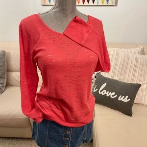 Alpine Design Long Sleeves Sheer-ish Fabric 60 Cotton 40 Polyester